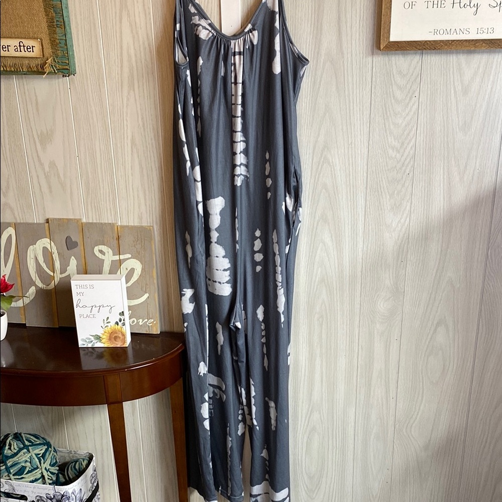 Anrabess Gray and White Jumpsuit